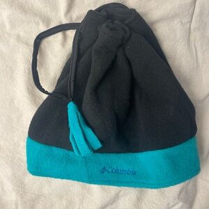 Columbia Black and Teal Fleece Adjustable Neck Warmer Or Hat L/XL